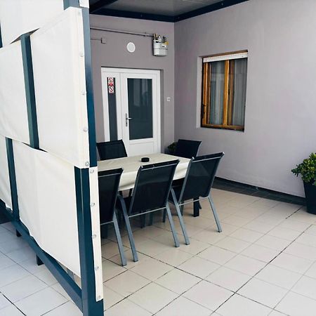Apartment Check In Pola Esterno foto
