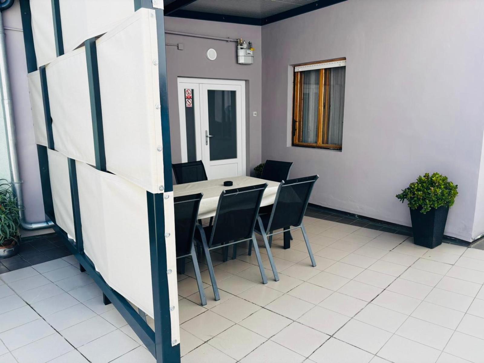 Apartment Check In Pola Esterno foto
