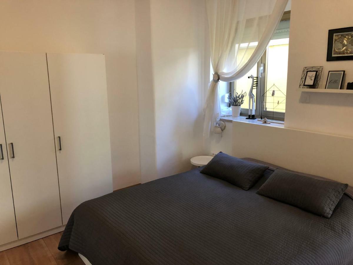 Apartment Check In Pola Esterno foto